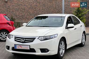 Седан Honda Accord 2011 в 