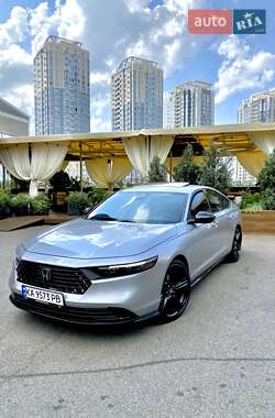 Седан Honda Accord 2023 в Киеве