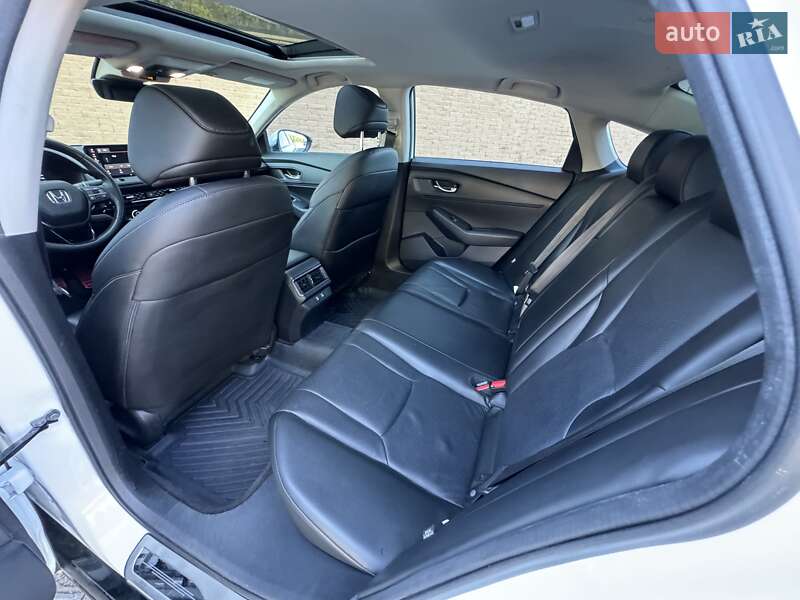 Седан Honda Accord 2024 в Одесі