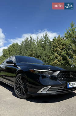 Седан Honda Accord 2024 в 