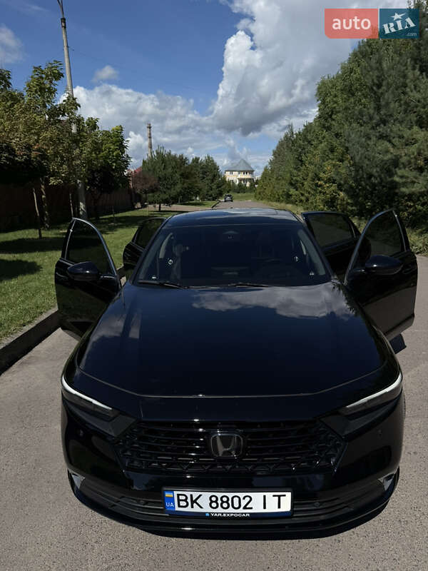 Седан Honda Accord 2024 в Ровно