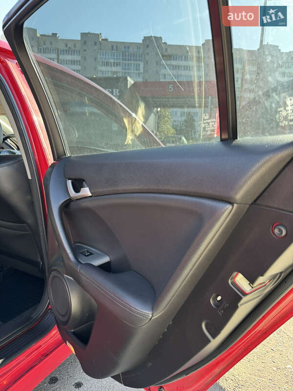 Седан Honda Accord 2008 в Львові