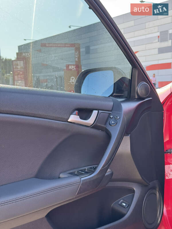 Седан Honda Accord 2008 в Львові