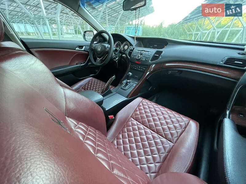Седан Honda Accord 2008 в Львове