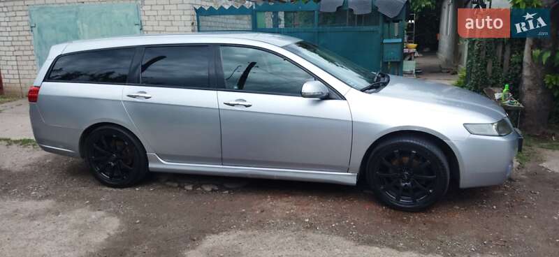 Універсал Honda Accord 2004 в Дніпрі