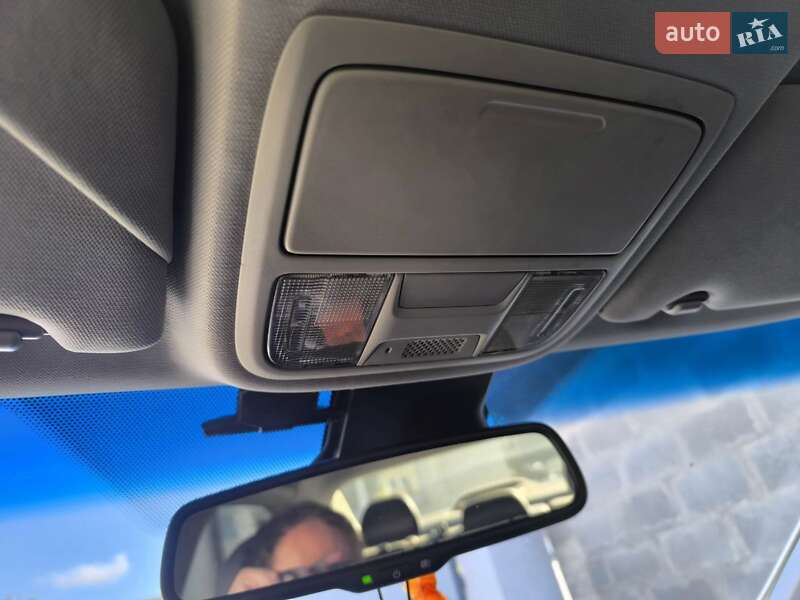 Седан Honda Accord 2010 в Киеве