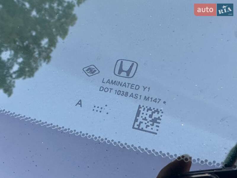 Седан Honda Accord 2023 в Киеве