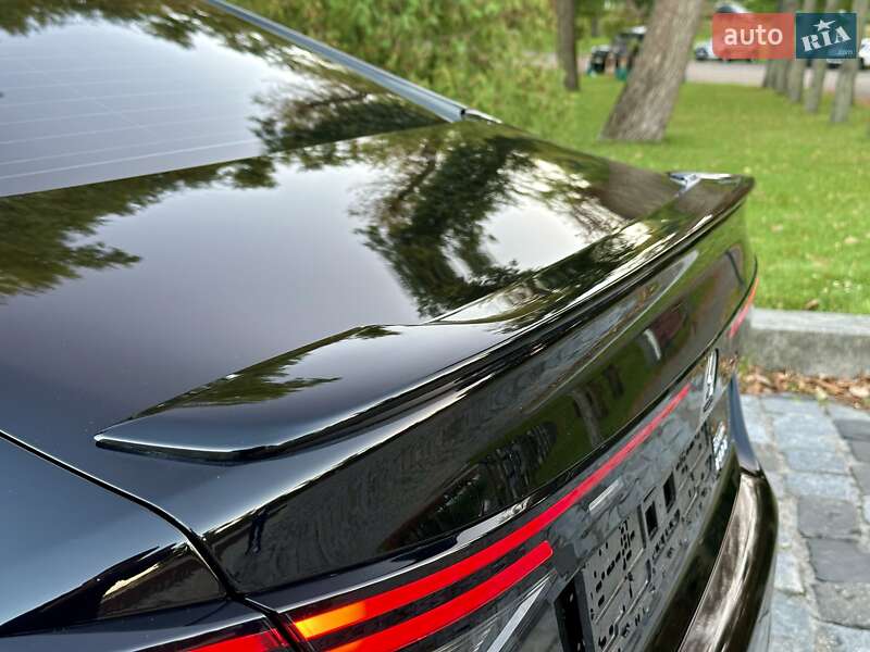 Седан Honda Accord 2023 в Киеве