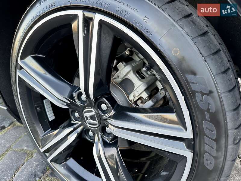 Седан Honda Accord 2023 в Киеве
