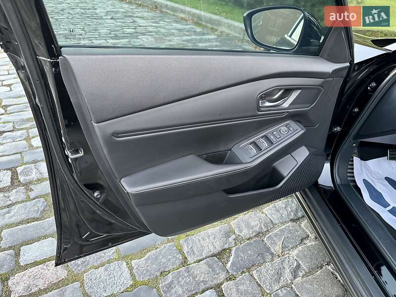 Седан Honda Accord 2023 в Киеве