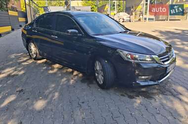 Седан Honda Accord 2015 в Жмеринке