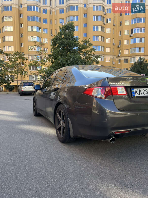 Седан Honda Accord 2008 в Киеве