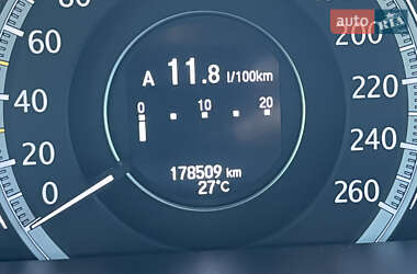 Седан Honda Accord 2013 в 