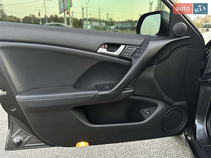 Седан Honda Accord 2008 в Дніпрі