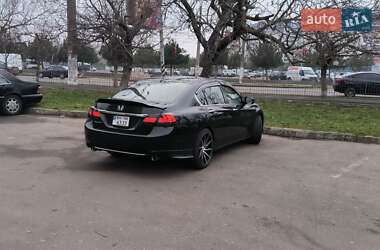 Седан Honda Accord 2015 в 
