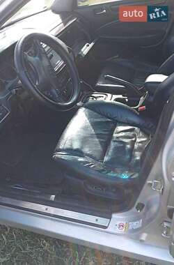 Седан Honda Accord 1999 в 