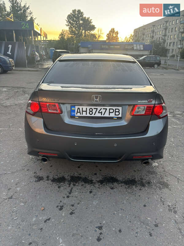 Седан Honda Accord 2008 в Славянске
