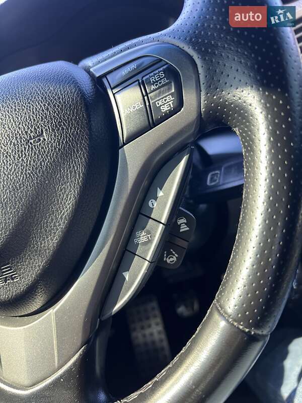 Седан Honda Accord 2012 в Києві