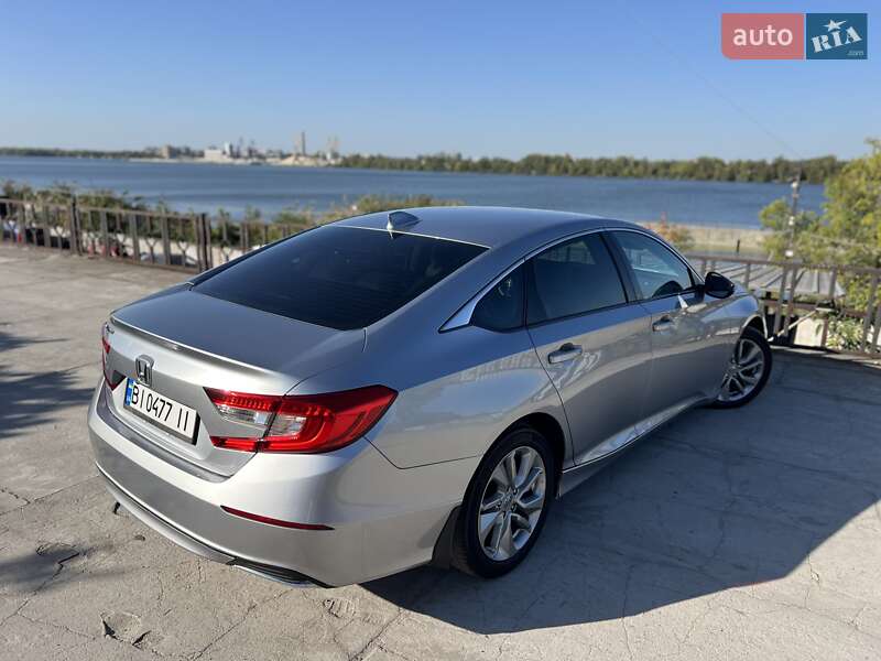 Седан Honda Accord 2019 в Дніпрі