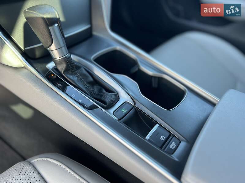 Седан Honda Accord 2019 в Дніпрі