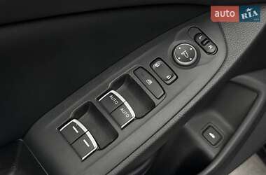 Седан Honda Accord 2018 в 