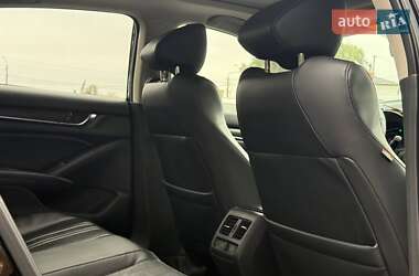 Седан Honda Accord 2018 в 