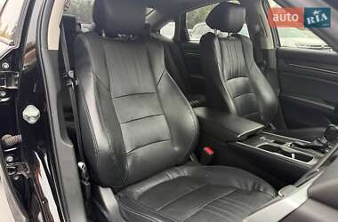 Седан Honda Accord 2018 в 