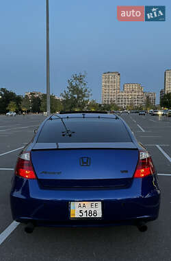 Купе Honda Accord 2008 в 