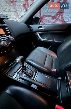 Седан Honda Accord 2005 в Киеве