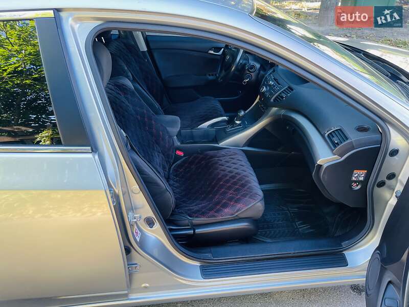 Седан Honda Accord 2008 в Киеве
