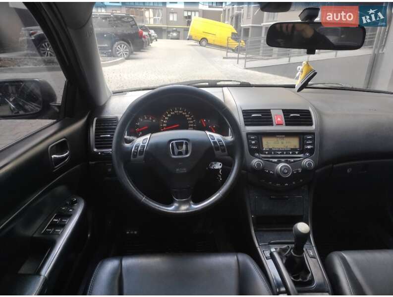 Седан Honda Accord 2005 в Ивано-Франковске