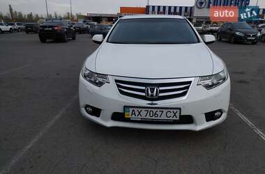 Седан Honda Accord 2012 в Львове