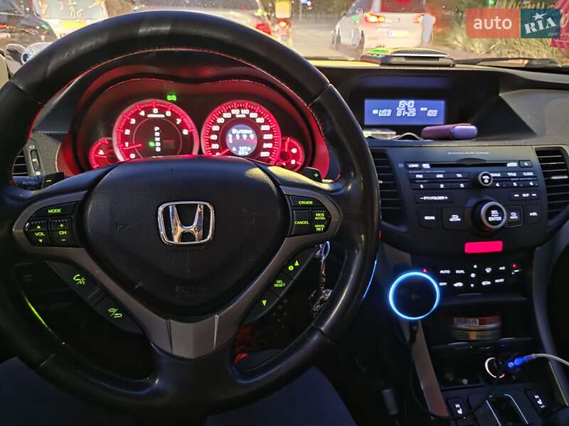 Универсал Honda Accord 2010 в Киеве