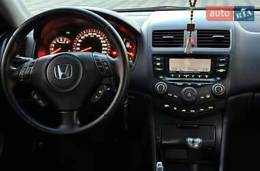 Седан Honda Accord 2006 в 