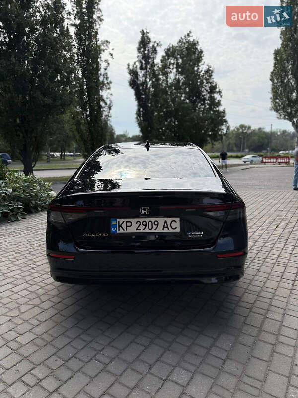 Седан Honda Accord 2023 в Днепре