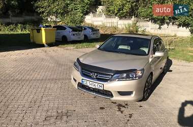 Седан Honda Accord 2014 в Чернівцях