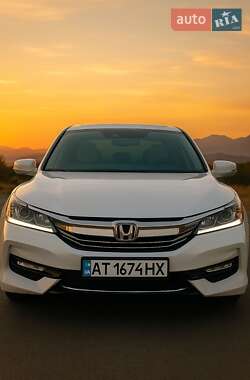 Седан Honda Accord 2016 в Івано-Франківську
