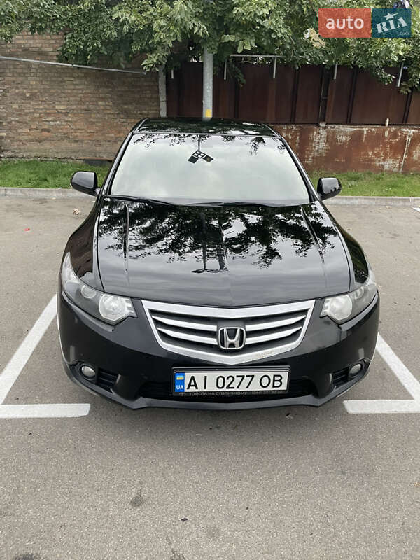 Honda Accord 2011