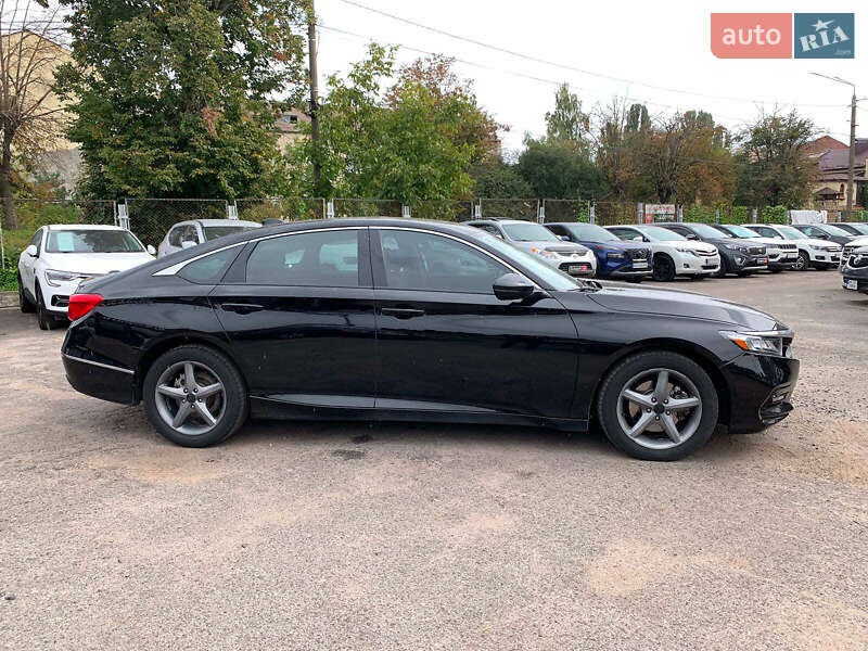 Седан Honda Accord 2018 в Вінниці