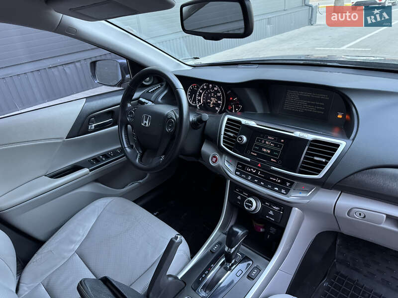 Седан Honda Accord 2014 в Киеве фото 2 Седан Honda Accord 2014 в Киеве