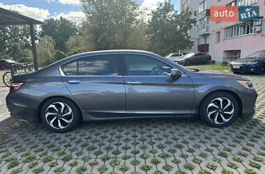 Седан Honda Accord 2017 в 