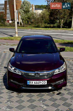 Седан Honda Accord 2016 в Хмельницком