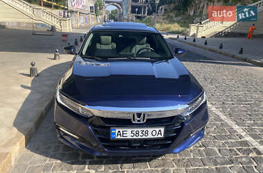 Седан Honda Accord 2019 в 