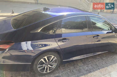 Седан Honda Accord 2019 в 