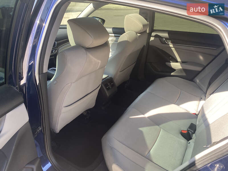 Седан Honda Accord 2019 в Одесі