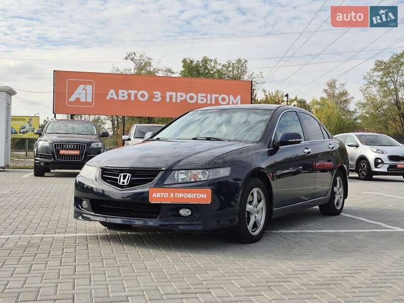 Седан Honda Accord 2004 в 