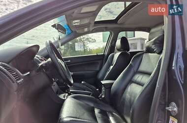 Седан Honda Accord 2004 в 