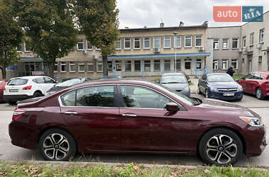 Седан Honda Accord 2017 в 