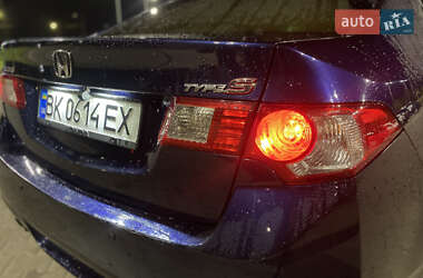 Седан Honda Accord 2008 в 