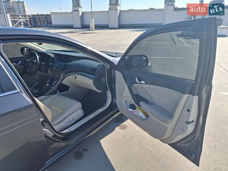 Седан Honda Accord 2011 в Києві фото 17 Седан Honda Accord 2011 в Києві